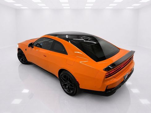 Used 2026 Dodge Charger Scat Pack AWD/4WD image 19