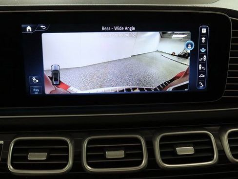 Used 2024 Mercedes-Benz GLE 350 4MATIC w/ AMG Line Exterior image 26