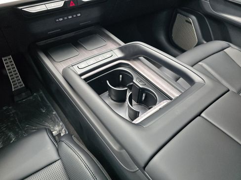 New 2027 Kia Telluride SX Prestige AWD/4WD image 9