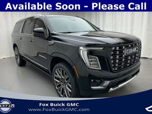 Used 2025 GMC Yukon XL Denali Ultimate image 2