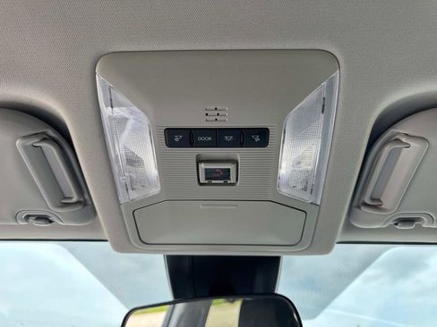 Used 2024 Toyota RAV4 XLE image 46