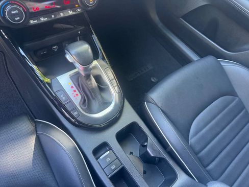 Used 2024 Kia Forte GT-Line w/ GT-Line Premium Package FWD image 16