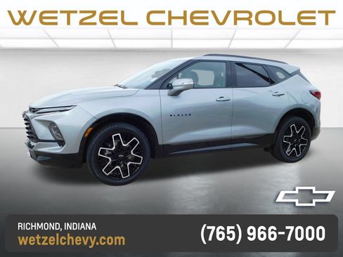 Used 2025 Chevrolet Blazer RS w/ Driver Confidence II Package AWD/4WD image 7