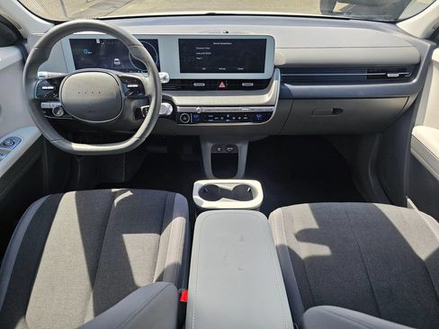 Used 2024 Hyundai Ioniq 5 SEL RWD image 16