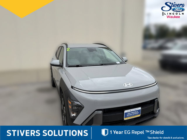 Used 2025 Hyundai Kona SEL AWD/4WD image 3