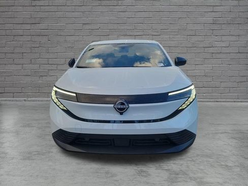 New 2026 Nissan Leaf w/ Floor Mat Package (S+) FWD image 2