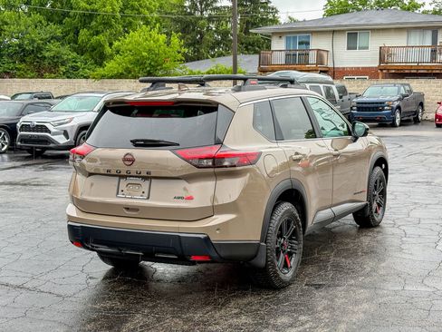 Used 2025 Nissan Rogue SV w/ Rock Creek Premium Package AWD/4WD image 15