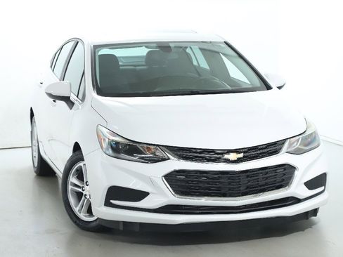 Used 2016 Chevrolet Cruze LT w/ Sun And Sound Package image 1
