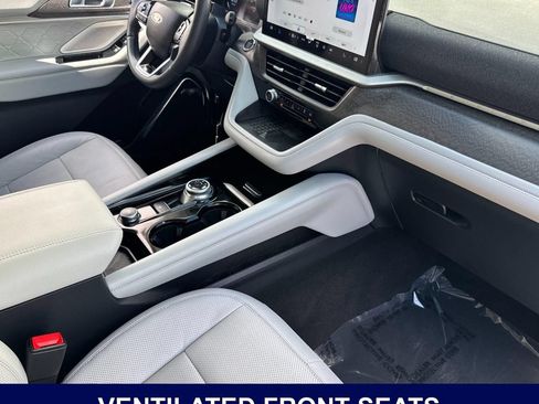 Used 2025 Ford Explorer Platinum w/ Ultimate Package RWD image 22