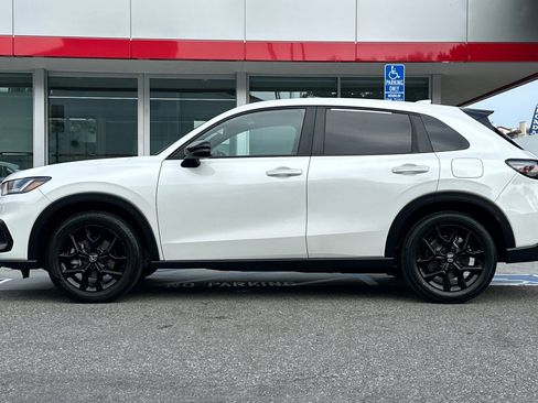 Used 2025 Honda HR-V Sport image 7