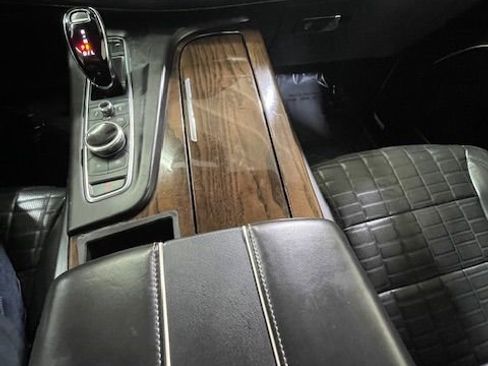 Used 2021 Cadillac Escalade Sport Platinum image 31