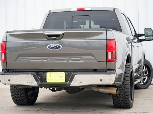 Used 2019 Ford F150 Lariat image 4
