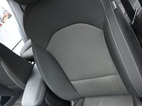 Used 2024 Kia Forte LXS FWD image 9