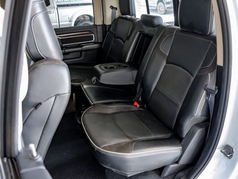 Used 2022 RAM 3500 Laramie w/ Chrome Appearance Group image 39