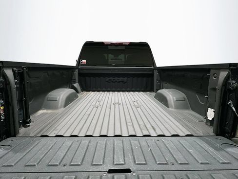 Used 2024 GMC Sierra 2500 AT4 w/ AT4 Premium Plus Package AWD/4WD image 28