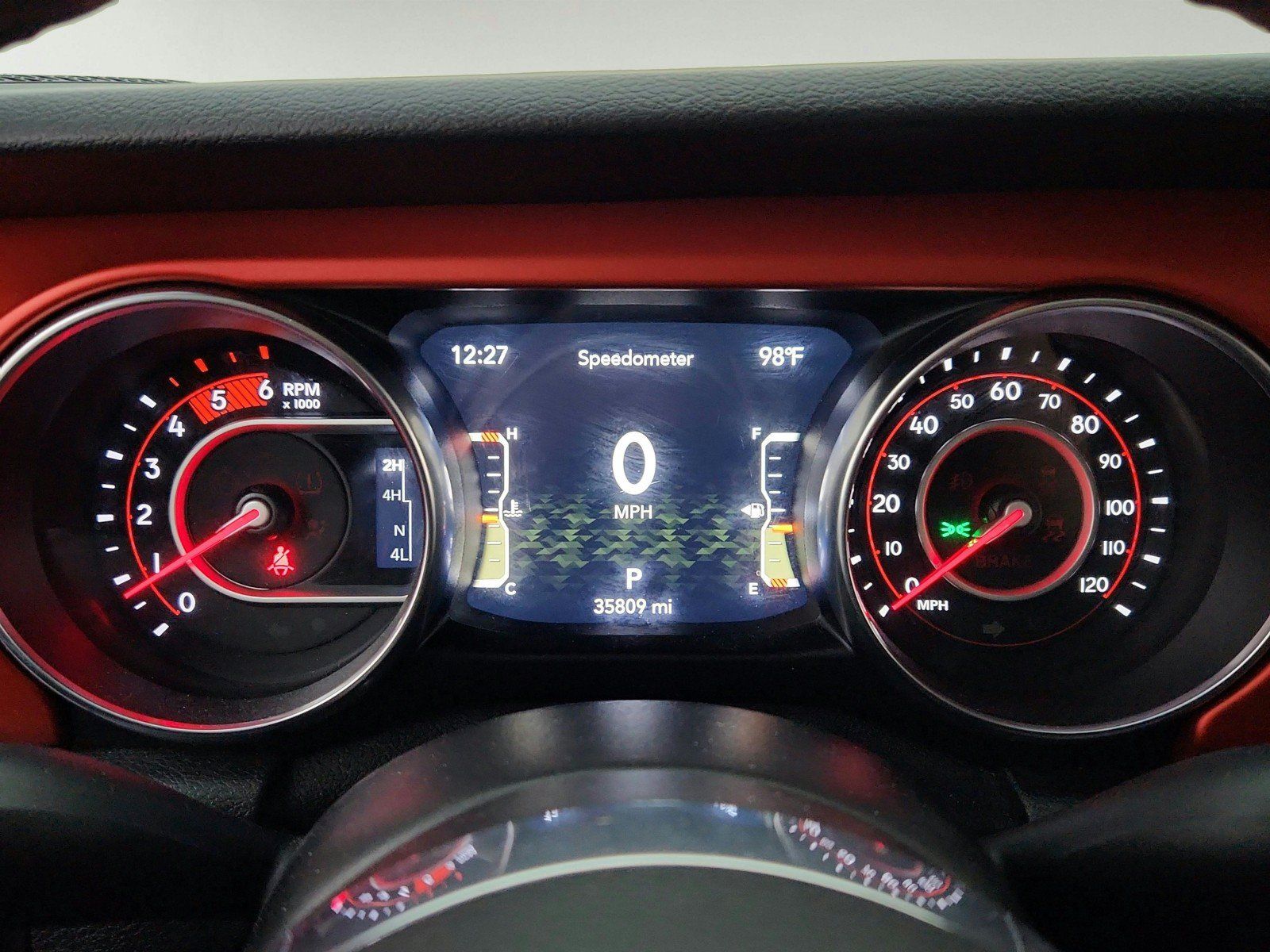 Used 2021 Jeep Gladiator Rubicon AWD/4WD image 18