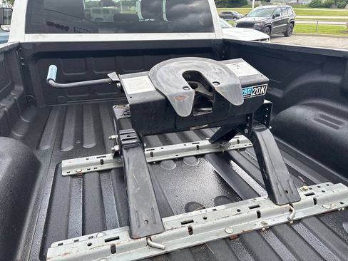 Used 2019 RAM 2500 Big Horn AWD/4WD image 37