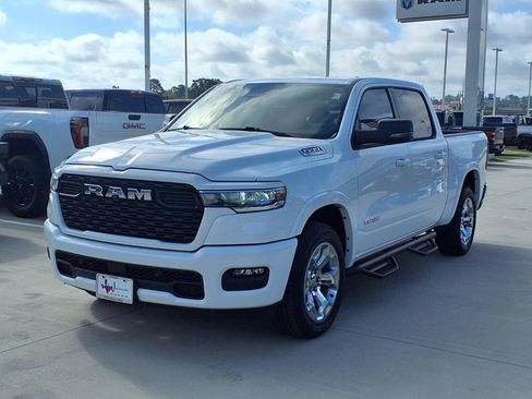 Used 2026 RAM 1500 Lone Star AWD/4WD image 3