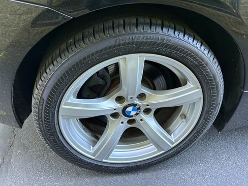 Used 2009 BMW Z4 sDrive30i RWD image 40