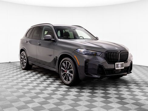 Used 2024 BMW X5 xDrive40i w/ M Sport Package AWD/4WD image 8