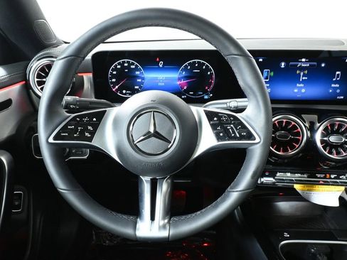 Certified 2026 Mercedes-Benz CLA 250 4MATIC image 18