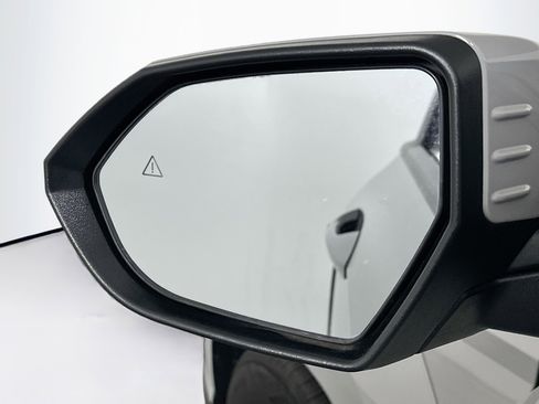 Used 2024 Hyundai Kona SEL FWD image 16