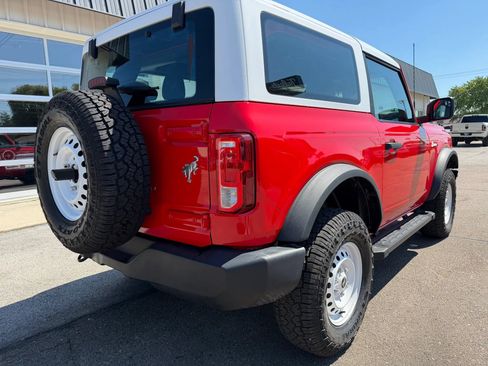 Used 2023 Ford Bronco 2-Door AWD/4WD image 7