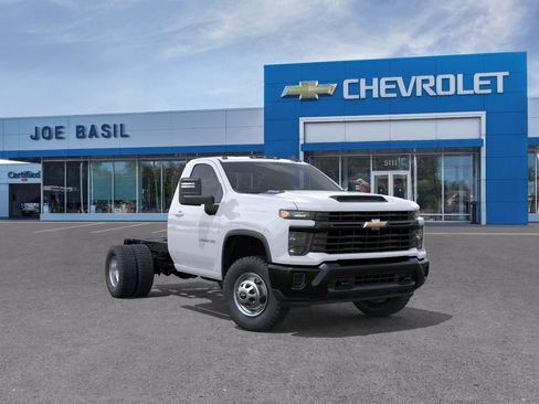 New 2026 Chevrolet Silverado 3500 W/T w/ WT Convenience Package AWD/4WD image 1