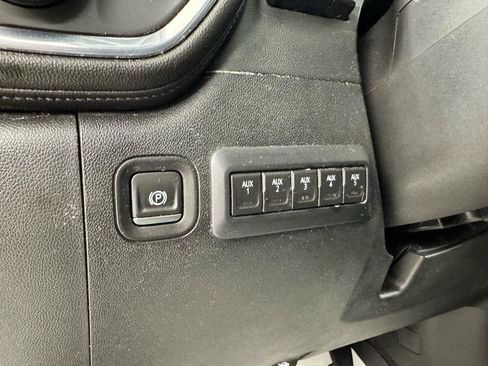 Used 2020 Chevrolet Silverado 2500 High Country w/ Z71 Off-Road Package AWD/4WD image 13
