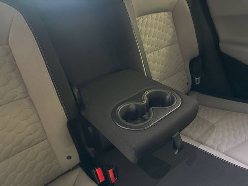 Used 2019 Chevrolet Equinox LT AWD/4WD image 76