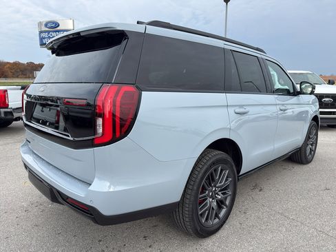 New 2025 Ford Expedition Platinum w/ Stealth Performance Package image 5