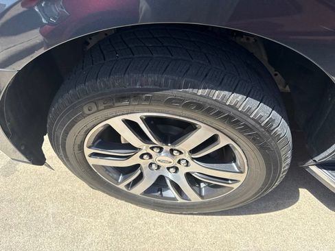 Used 2022 Ford Expedition XLT RWD image 5