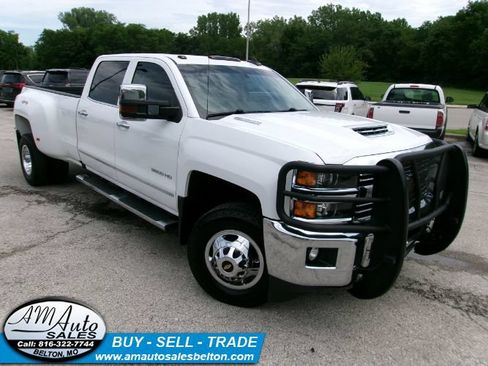 Used 2019 Chevrolet Silverado 3500 LTZ w/ Duramax Plus Package AWD/4WD image 30