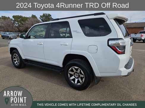 Used 2024 Toyota 4Runner TRD Off-Road image 8