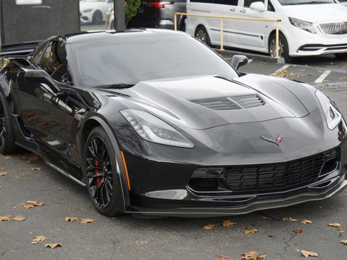 Used 2016 Chevrolet Corvette Z06 w/ Z07 Performance Package image 5