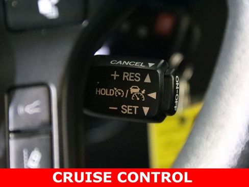 Used 2023 Toyota Tacoma SR image 17