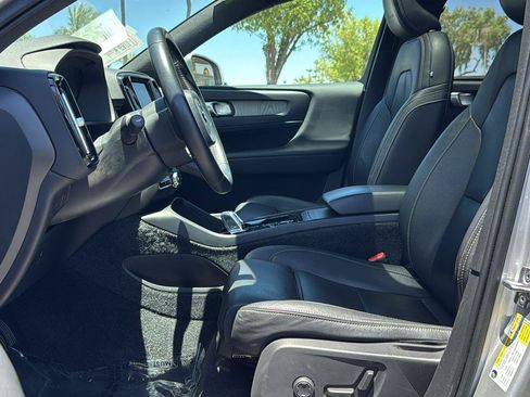 Used 2019 Volvo XC40 T5 Inscription AWD/4WD image 23