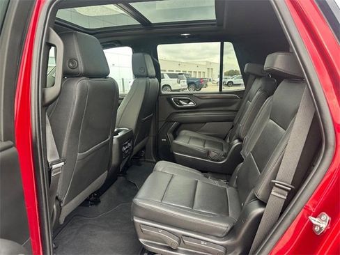 Used 2022 Chevrolet Tahoe LT w/ LT Signature Plus Package image 11