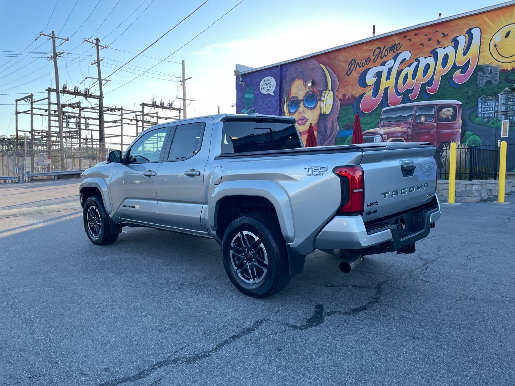 Used 2024 Toyota Tacoma TRD Sport w/ TRD Sport Premium Package AWD/4WD image 3