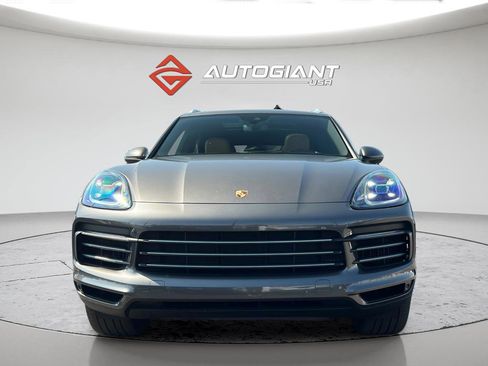 Used 2019 Porsche Cayenne E-Hybrid AWD/4WD image 17