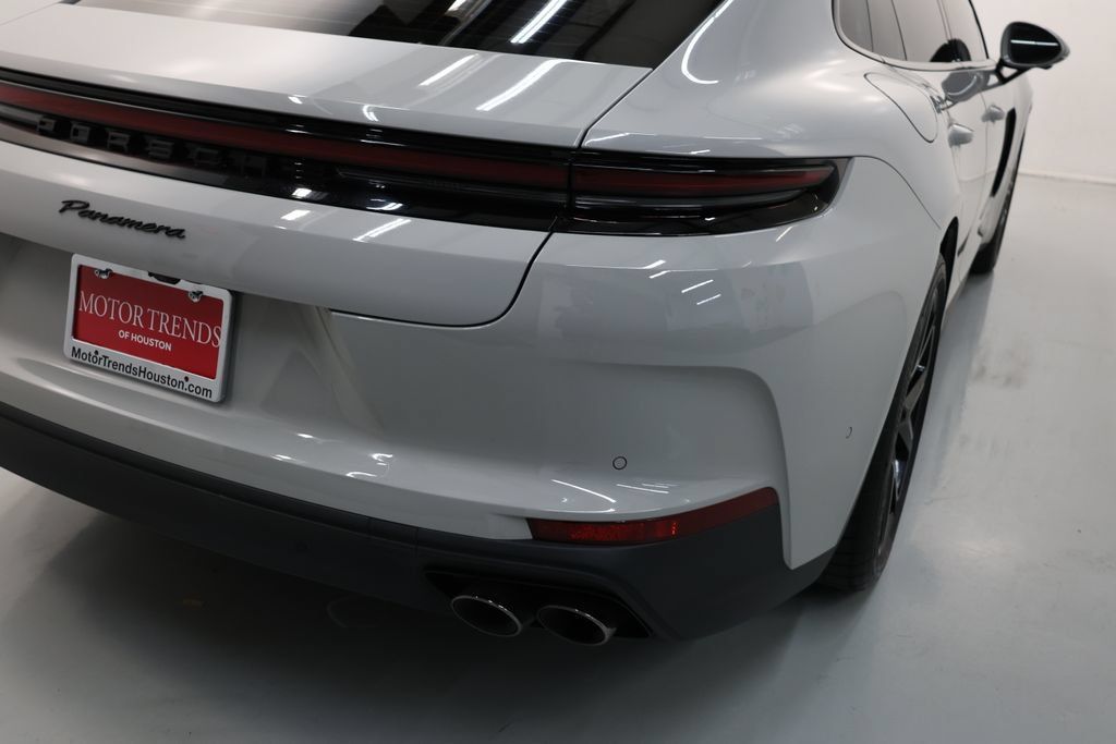 Used 2026 Porsche Panamera image 67