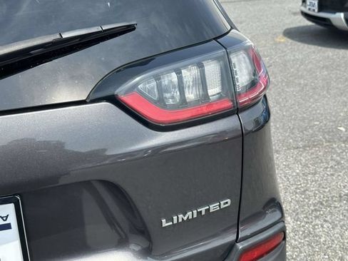 Used 2021 Jeep Cherokee Limited AWD/4WD image 29