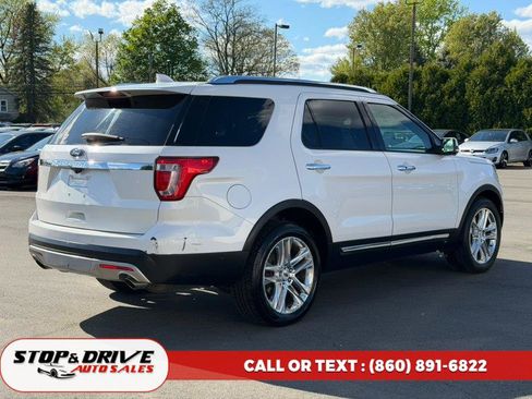 Used 2016 Ford Explorer Limited w/ Equipment Group 301A AWD/4WD image 5