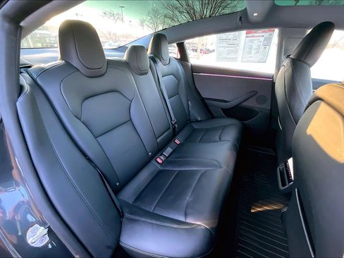 Used 2025 Tesla Model 3 Long Range image 24