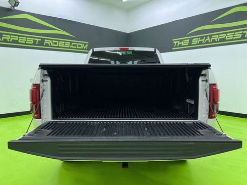 Used 2017 Ford F150 Platinum AWD/4WD image 9