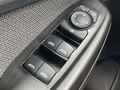 Certified 2023 Chevrolet TrailBlazer LT FWD image 29