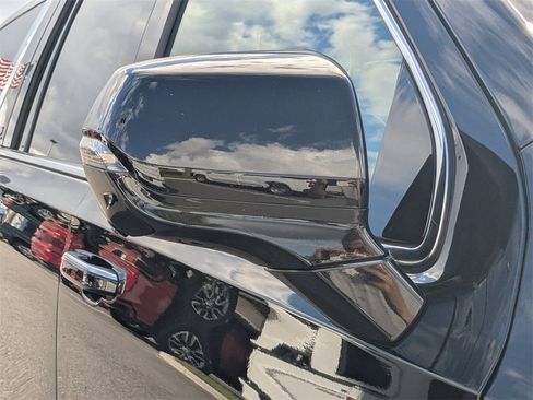 Certified 2022 Chevrolet Silverado 2500 LTZ w/ Z71 Off-Road Package image 14