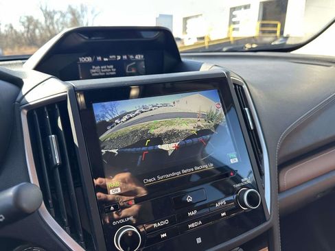 Used 2021 Subaru Forester Touring image 18