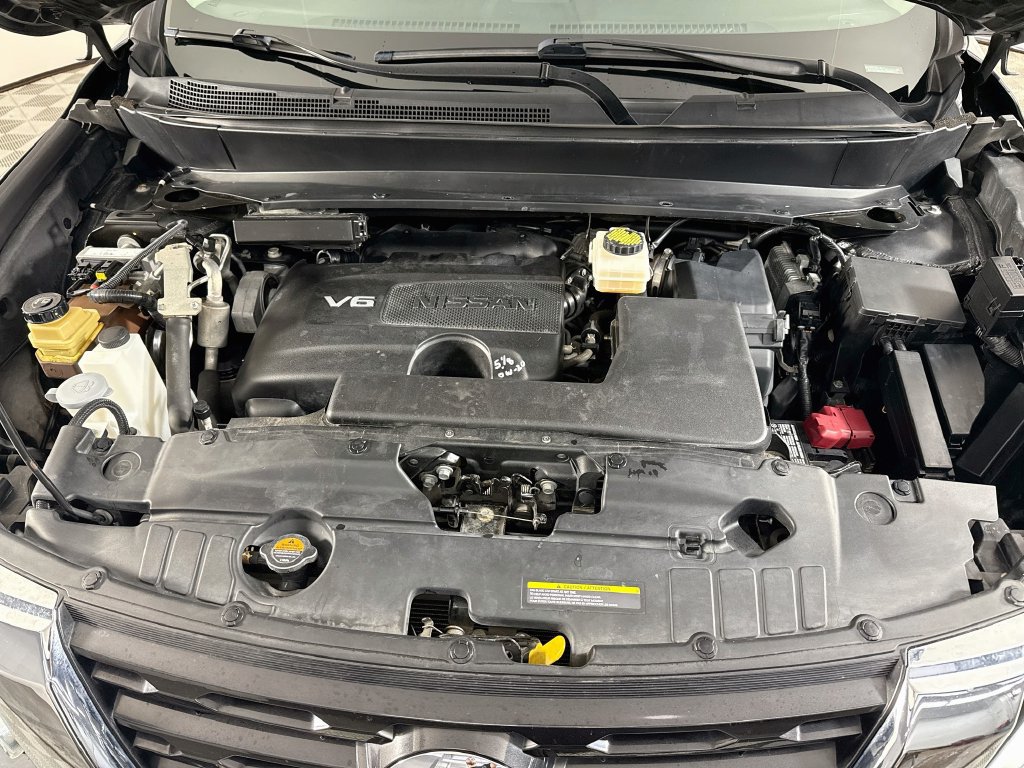 Used 2020 Nissan Pathfinder SV AWD/4WD image 38