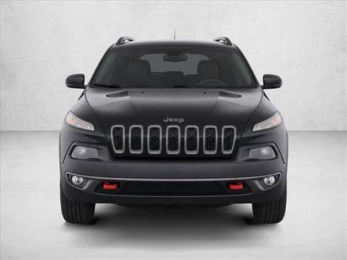 Used 2015 Jeep Cherokee Trailhawk w/ Comfort/Convenience Group AWD/4WD image 2
